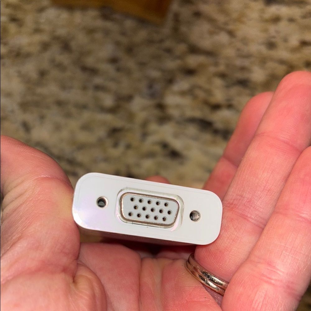 Apple White Adapter - Picture 8 of 8